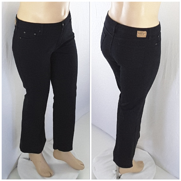 Levi's Denim - *PLUS* LEVI Black Denim Jeans, size 16 Short!